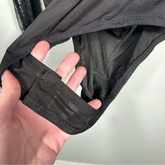 Lulu’s Casita Black Sheer Lace Long Sleeve Bodysuit Size Medium Sexy Party Club - Picture 13 of 16